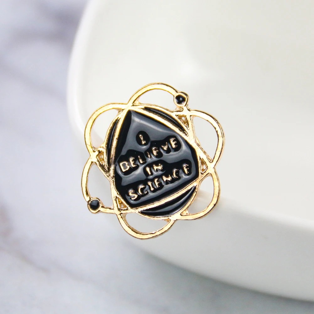 Science Themed Atom Brooch Hun - Science Hunter ulasan dan harga